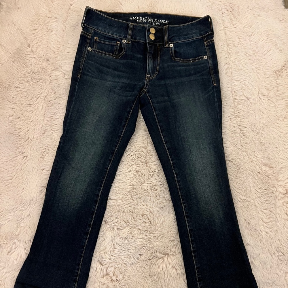 AEO artist crop super stretch capri jean
